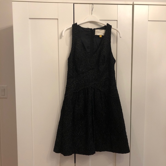 Small Dressy Little Black Lace Designer Leifsdottir Dress - Picture 1 of 6